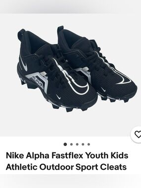 Nike Black and White Alpha Football Cleats CVO581-001 
SIZE 3 Y 
KIDS